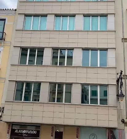 Apartment Arc 3c *